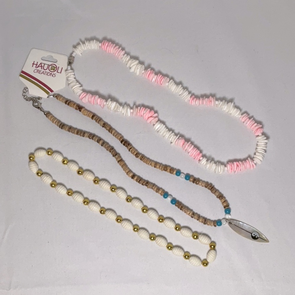 Set of 3 Shell Necklaces
